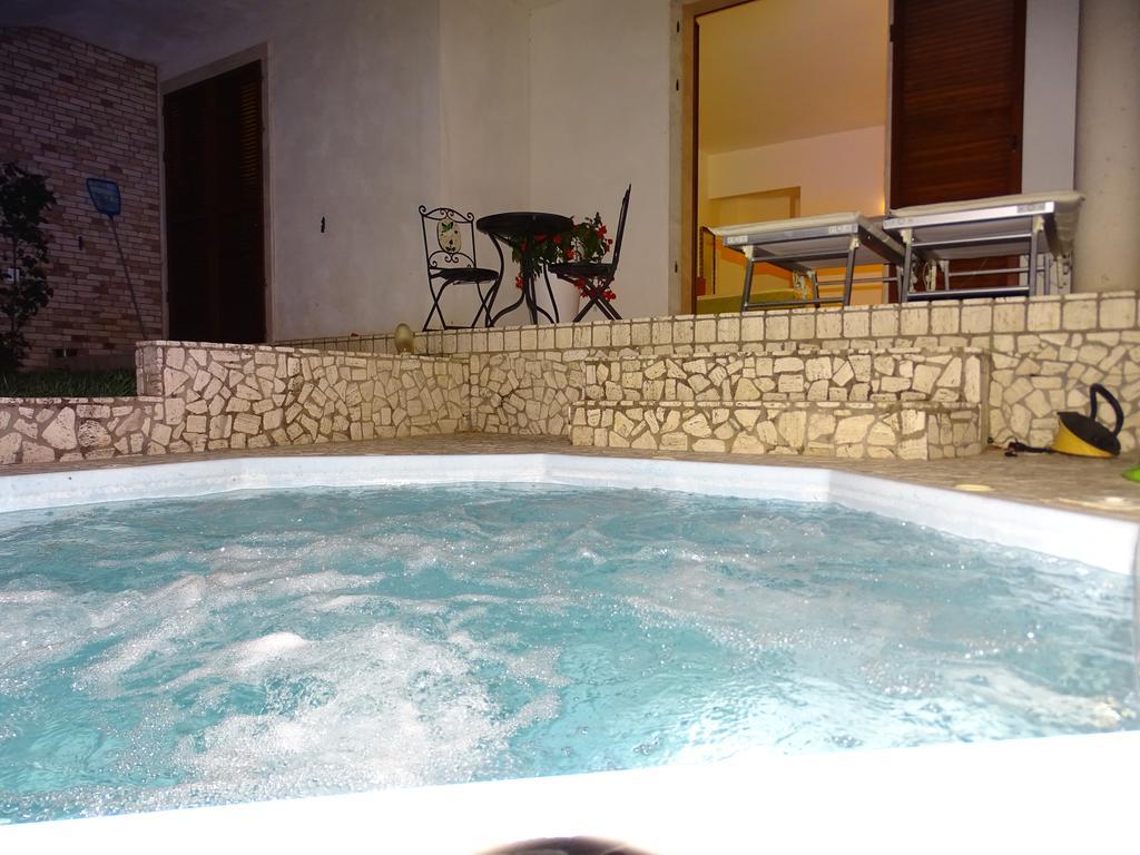 Villa Gioia Rooms Монтегранаро Экстерьер фото